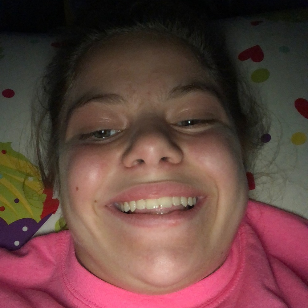 Meet your Posher, Briella